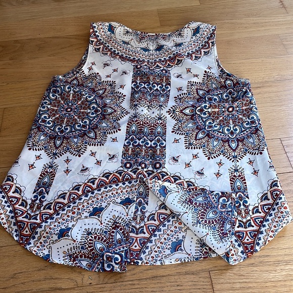 Jory split neck top from StitchFix - Picture 6 of 9